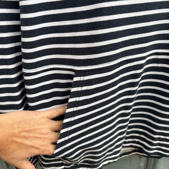 Blondie Apparel Navy Striped Hillside Sweater, Large - Picture 4 of 7